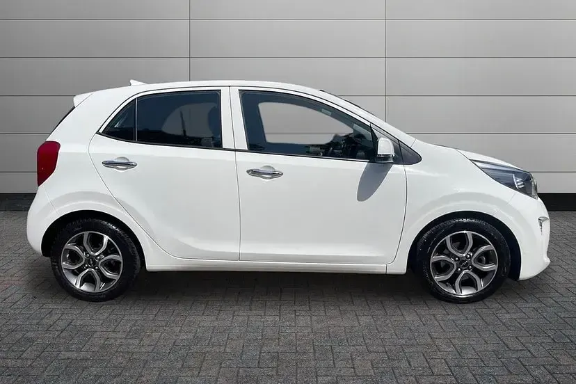 Used Kia Picanto 66 HP (48 kW) 2021 White Hatchback