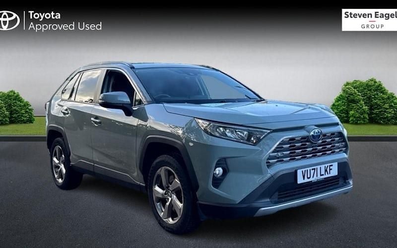 Used 2025 Toyota RAV4 Hybrid Design SUV | £25,078 (Super price) - Image 1/3