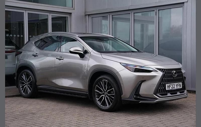Used Lexus NX450h+ 301 HP (221 kW) 2022 Silver SUV