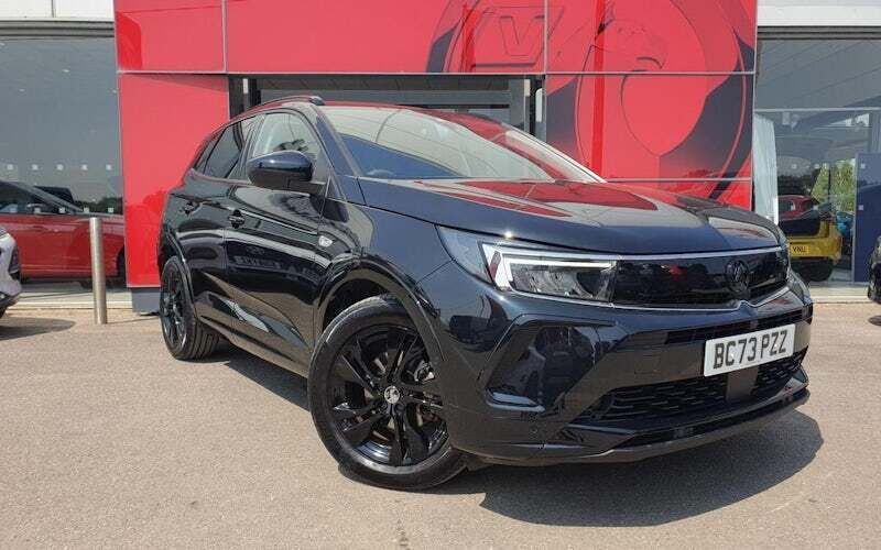 Black Used 2024 Vauxhall Grandland X S SUV | £19,995 (Good price) - Image 1/4