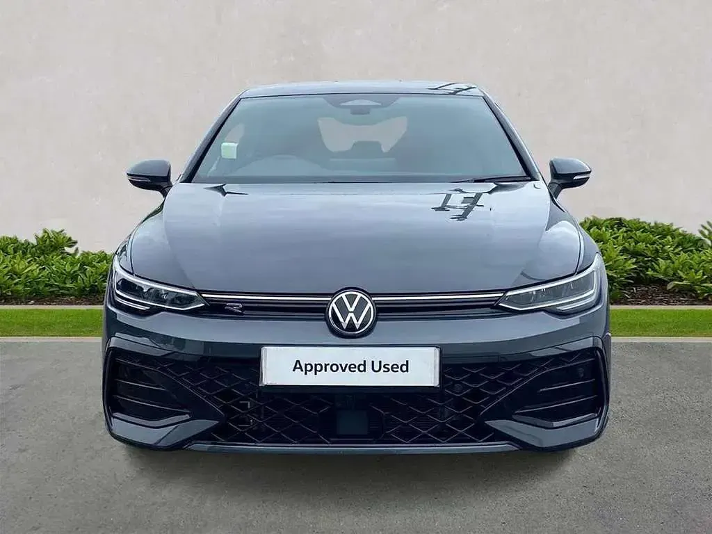 Used VW Golf VIII R-line 150 HP (110 kW) 2025 Grey Hatchback