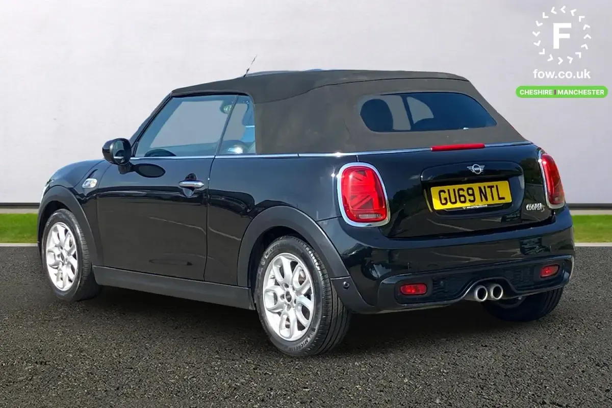 Used Mini Cooper S Cabriolet Comfort 192 HP (141 kW) 2019 Black Cabriolet