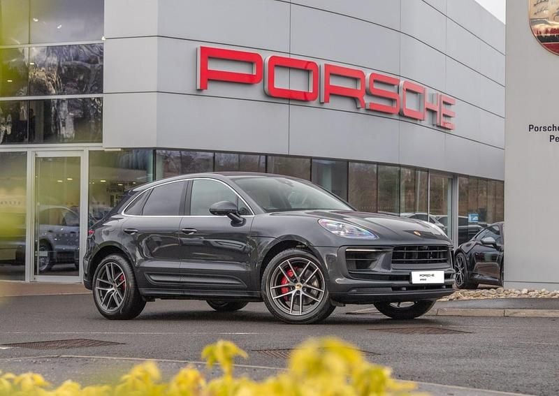Used Porsche Macan 380 HP (279 kW) 2024 Grey SUV