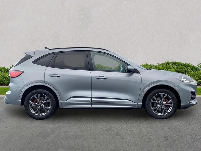 Used Ford Kuga ST-Line 225 HP (165 kW) 2022 Silver SUV