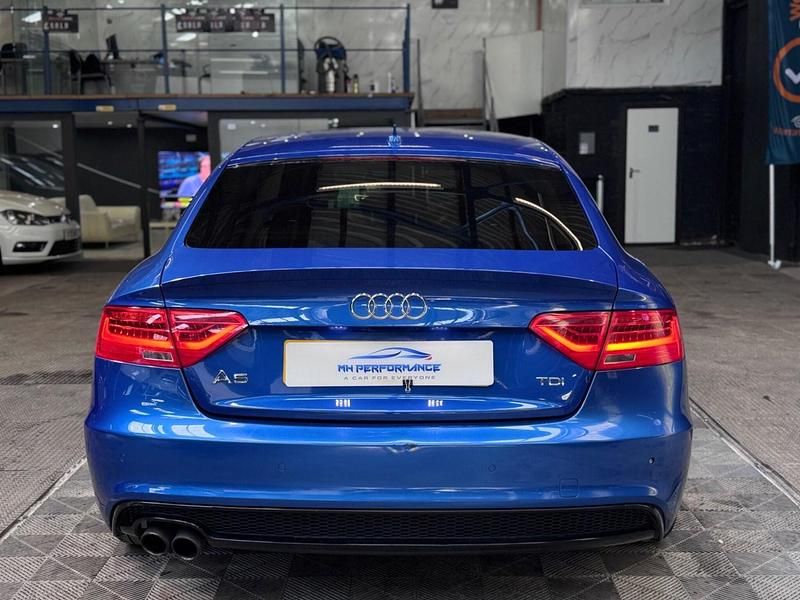 Used Audi A5 Sportback Advanced 150 HP (110 kW) 2015 Blue Hatchback