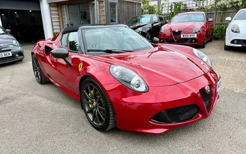 Used Alfa Romeo 4C Spider 241 HP (177 kW) 2016 Cabriolet