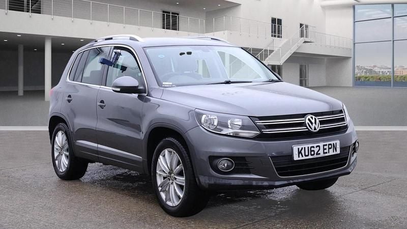 Grey Used 2012 VW Tiguan Sportline SUV | £5,194 (Fair price) - Image 1/4
