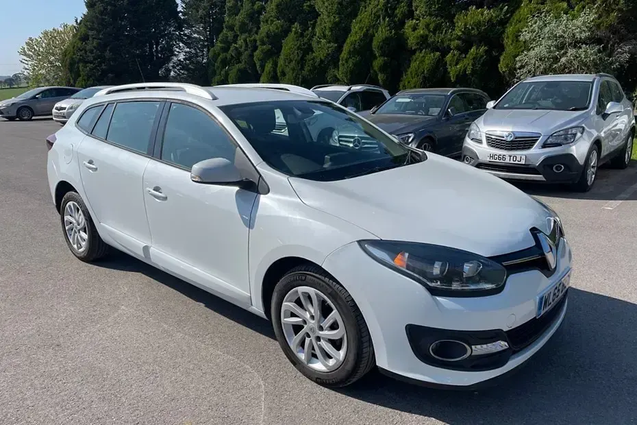 Used Renault Mégane III Dynamique 110 HP (80 kW) 2015 Estate