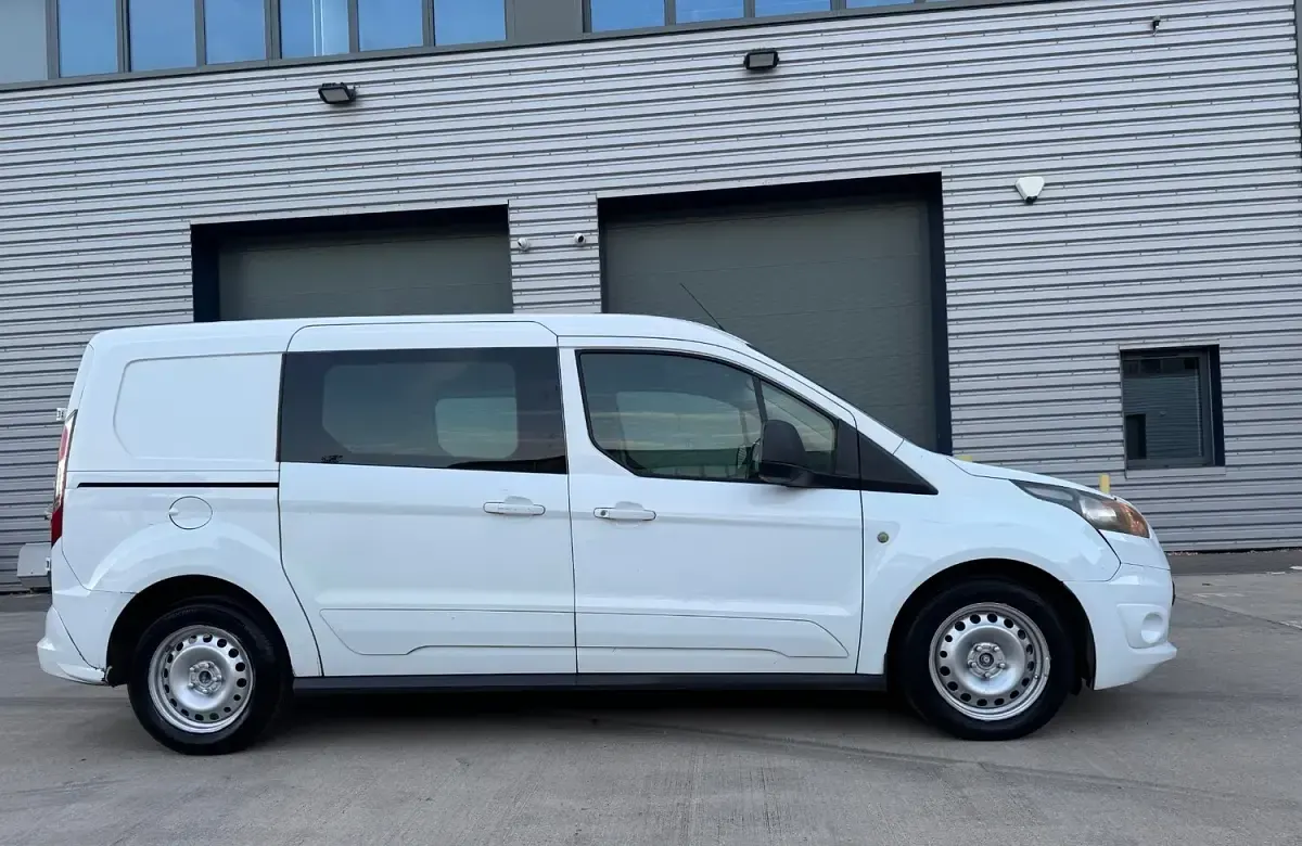 Used Ford Transit 95 HP (69 kW) 2014 White Van
