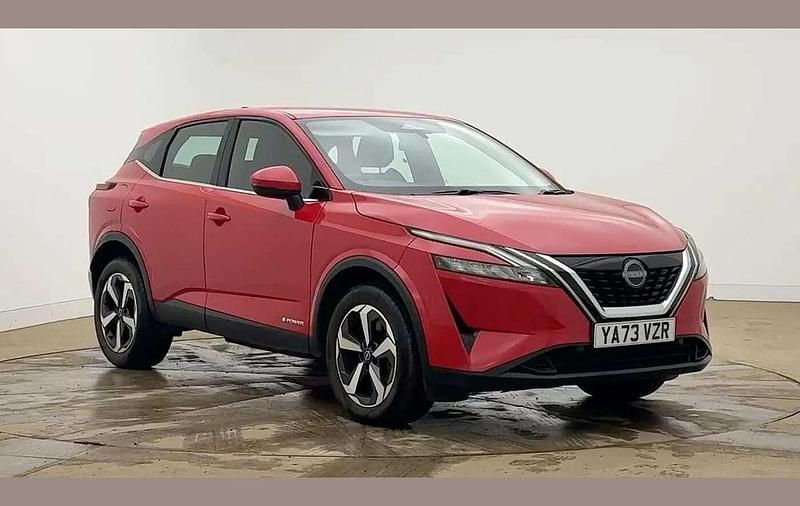 Used Nissan Qashqai Acenta Premium 187 HP (137 kW) 2023 Red SUV