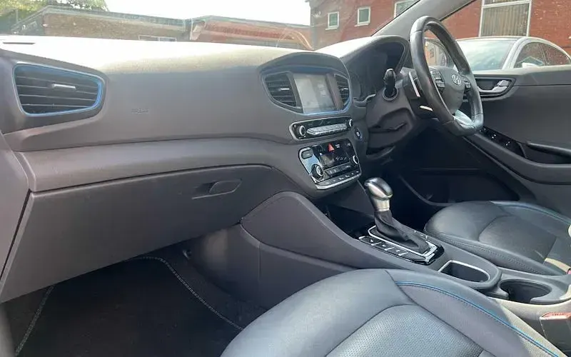 Used Hyundai Ioniq Premium SE 141 HP (103 kW) 2019 Grey Hatchback
