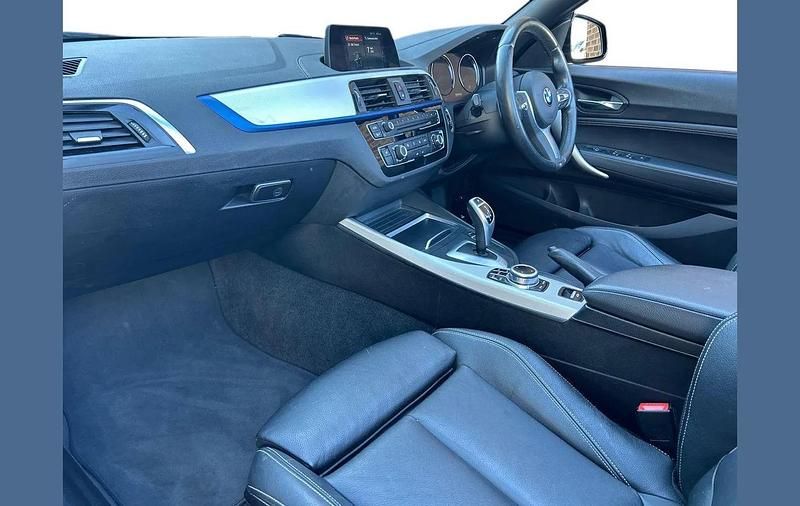 Used BMW 220 M Sport 187 HP (137 kW) 2019 Blue Cabriolet