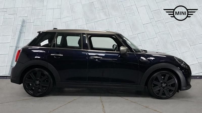 Used Mini Cooper Exclusive 134 HP (98 kW) 2022 Black Hatchback