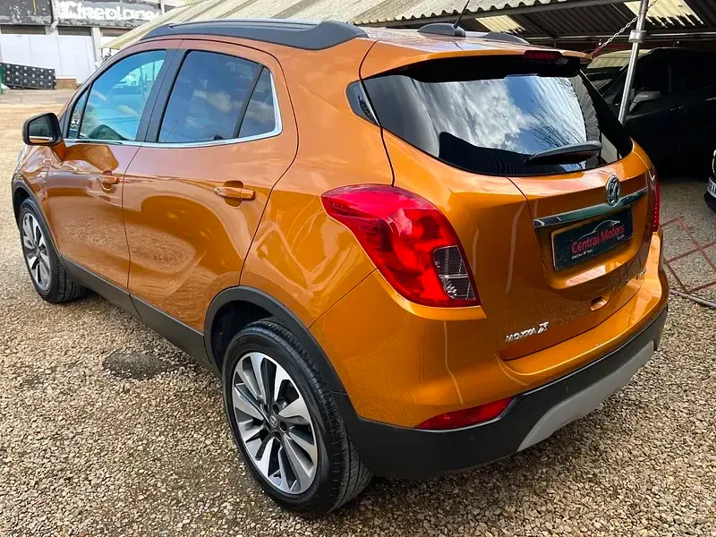 Used Vauxhall Mokka Elite 140 HP (102 kW) 2018 Orange SUV