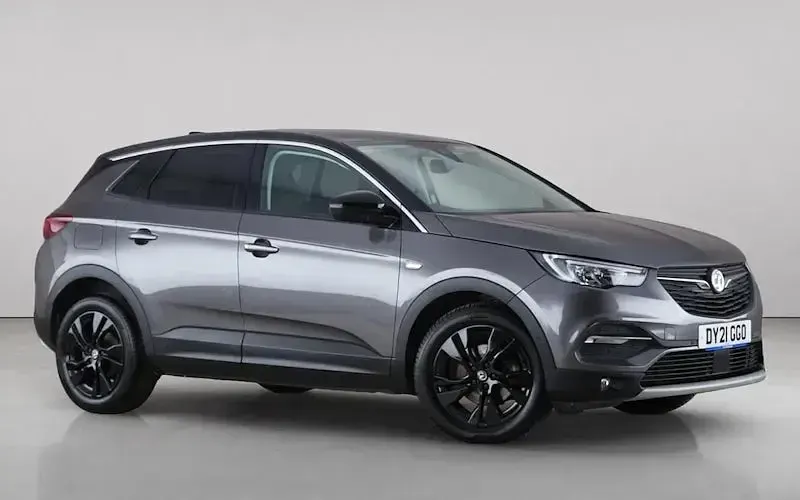 Used Vauxhall Grandland X SRi 131 HP (96 kW) 2021 SUV