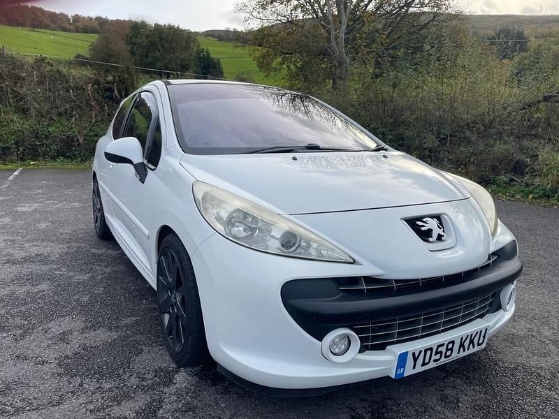 White Used 2008 Peugeot 207 GTi Hatchback | £2,295 (Fair price) - Image 1/4