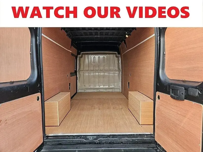 Used Peugeot Boxer 140 HP (102 kW) 2021 Grey Van