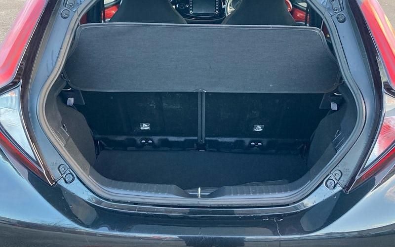 Used Toyota Aygo X 72 HP (52 kW) 2025 SUV