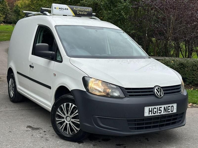 White Used 2015 VW Caddy Startline MPV | £6,495 (Fair price) - Image 1/4