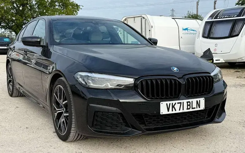 Usado BMW 530e M Sport 292 HP (214 kW) 2023 Sedan