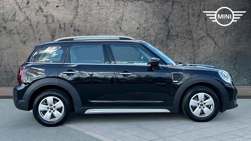 Used Mini Cooper Countryman Classic 134 HP (98 kW) 2022 Black SUV