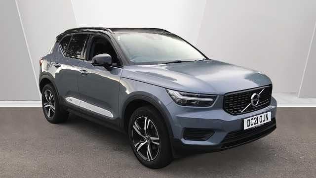 Used 2022 Volvo XC40 R-Design SUV | £22,695 (Fair price) - Image 1/3