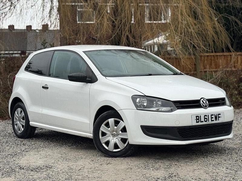 White Used 2012 VW Polo S Hatchback | £3,295 (Good price) - Image 1/4