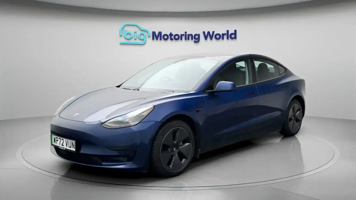 Used Tesla Model 3 RWD 222 kW (302 HP) 2022 Blue Sedan