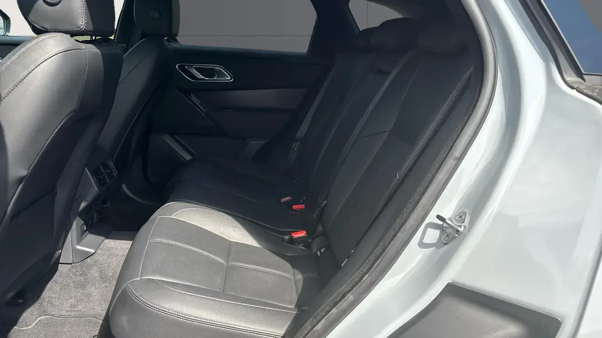 Used Land Rover Range Rover Velar SE Dynamic 204 HP (150 kW) 2025 Arrios grey SUV