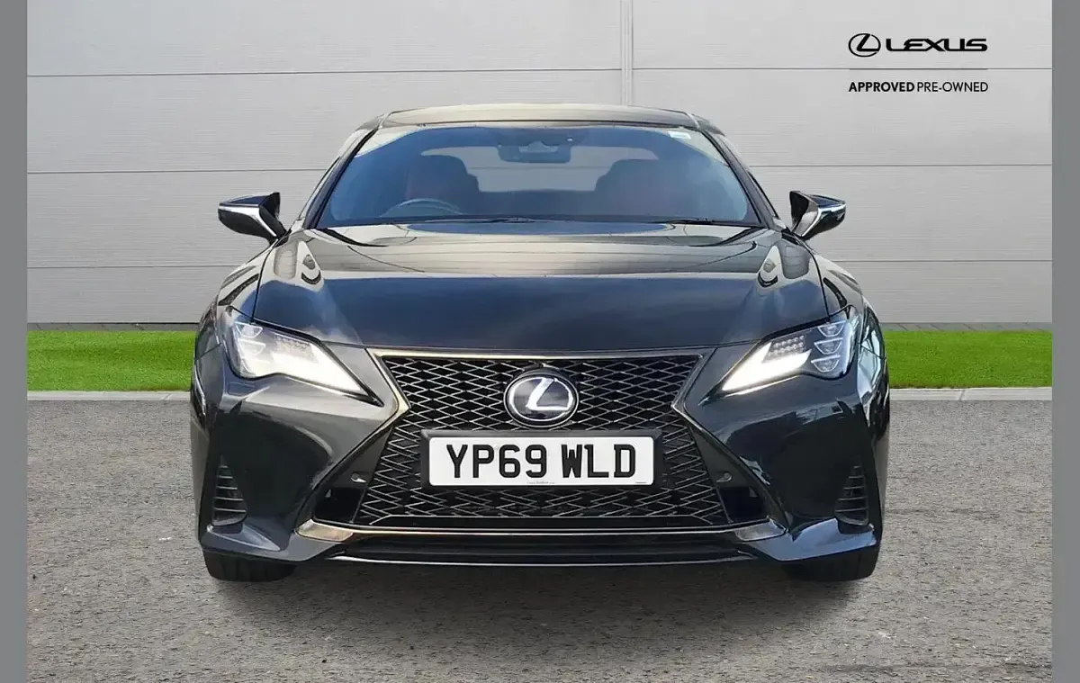 Used Lexus RC300h Sport Line 220 HP (161 kW) 2020 Black Coupe