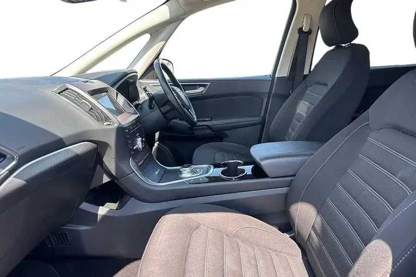 Used Ford Galaxy Titanium 190 HP (139 kW) 2023 Grey MPV