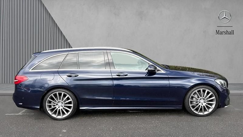 Used Mercedes C220 AMG Line Premium 170 HP (125 kW) 2017 Blue