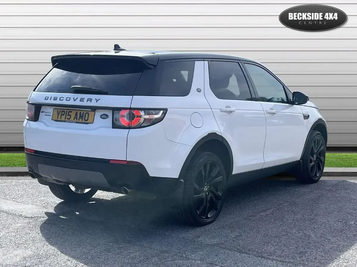 Begagnad Land Rover Discovery Sport SE 2015 Vit SUV