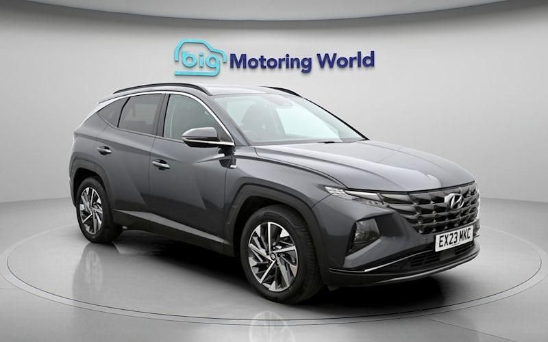 Usado Hyundai Tucson Premium 180 CV (132 kW) 2023 Gris SUV