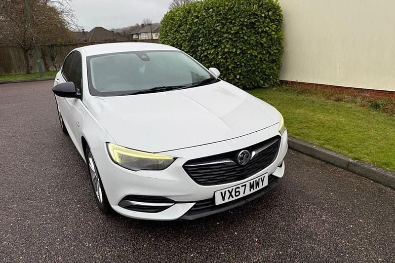 Used 2017 Vauxhall Insignia Design Edition | £4,000 (Super price) - Image 1/1