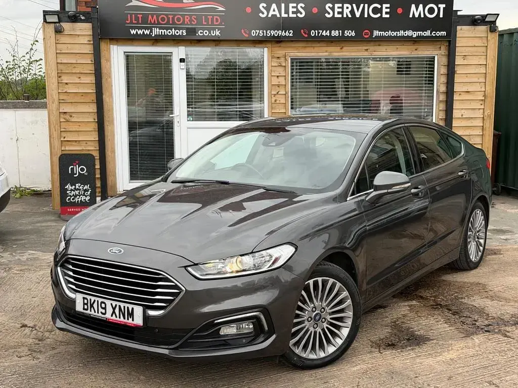 Used Ford Mondeo Titanium 2019 Grey Hatchback