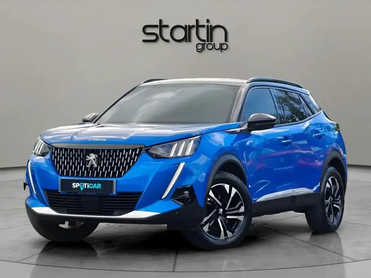Usado Peugeot e-2008 GT 98 kW (134 CV) 2023 Azul SUV