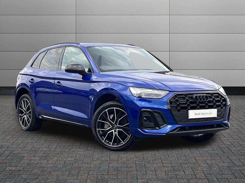 Blue Used 2024 Audi Q5 Black Edition SUV | £40,690 (A bit pricey) - Image 1/4