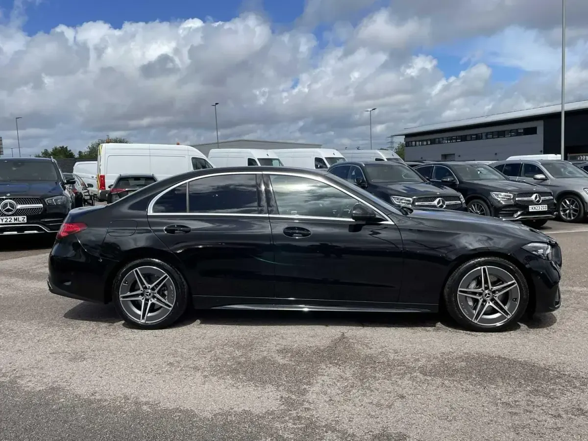 Used Mercedes C220 AMG line 2025 Black Sedan