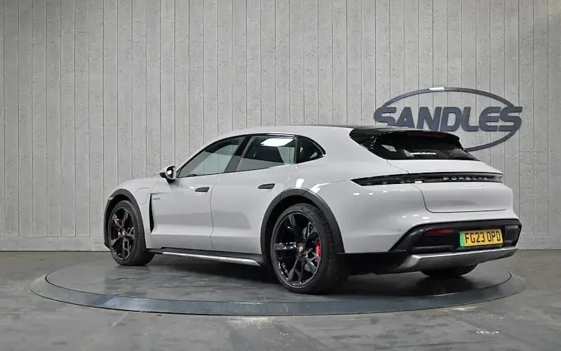 Used Porsche Taycan Cross Turismo 419 kW (571 HP) 2023 Grey Estate