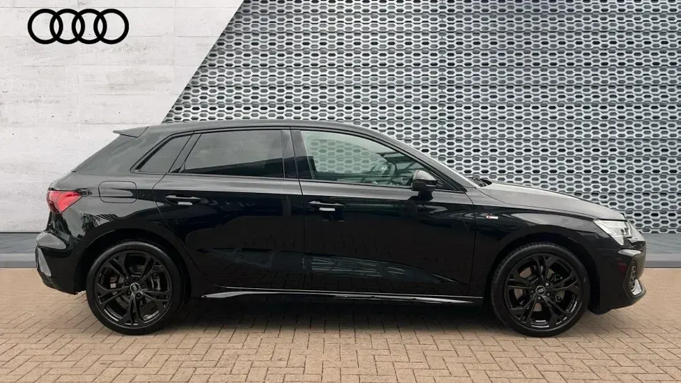 Used Audi A3 e-tron Black Edition 204 HP (150 kW) 2026 Black Hatchback