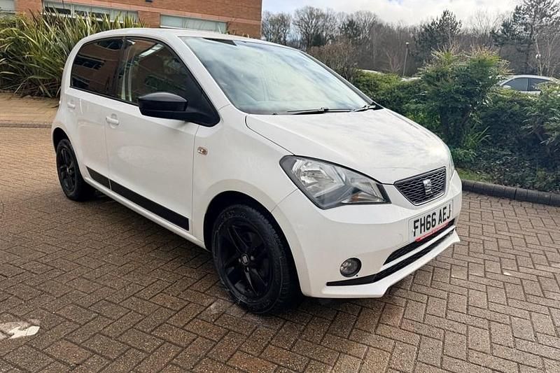 Used Seat Mii Design 2016 White Hatchback