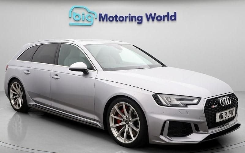 Used 2018 Audi RS4 S-Line Estate | £34,300 (Fair price) - Image 1/4