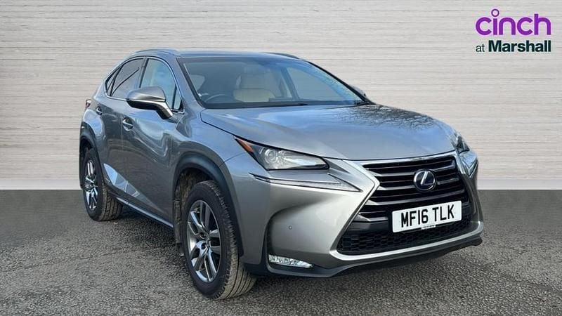 Used Lexus NX300h Luxury Line 195 HP (143 kW) 2016 Silver SUV