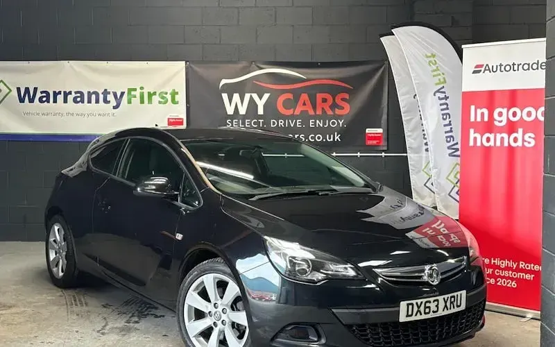 Used Vauxhall Astra GTC Sport 131 HP (96 kW) 2013 Coupe