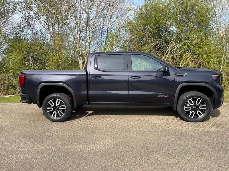 New GMC Sierra 2025 Grey Pickup