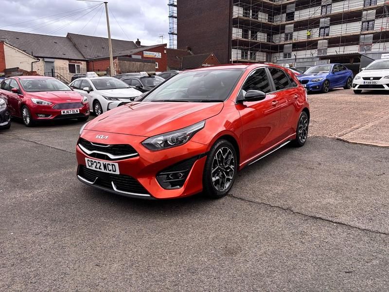 Used Kia Ceed GT-Line 2022 Orange Hatchback