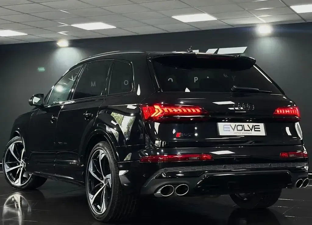 Used Audi SQ7 Black Edition 507 HP (372 kW) 2021 Black SUV