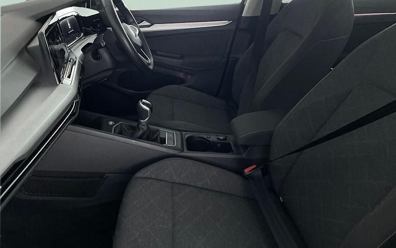 Used VW Golf VIII Life 110 HP (80 kW) 2024 Hatchback