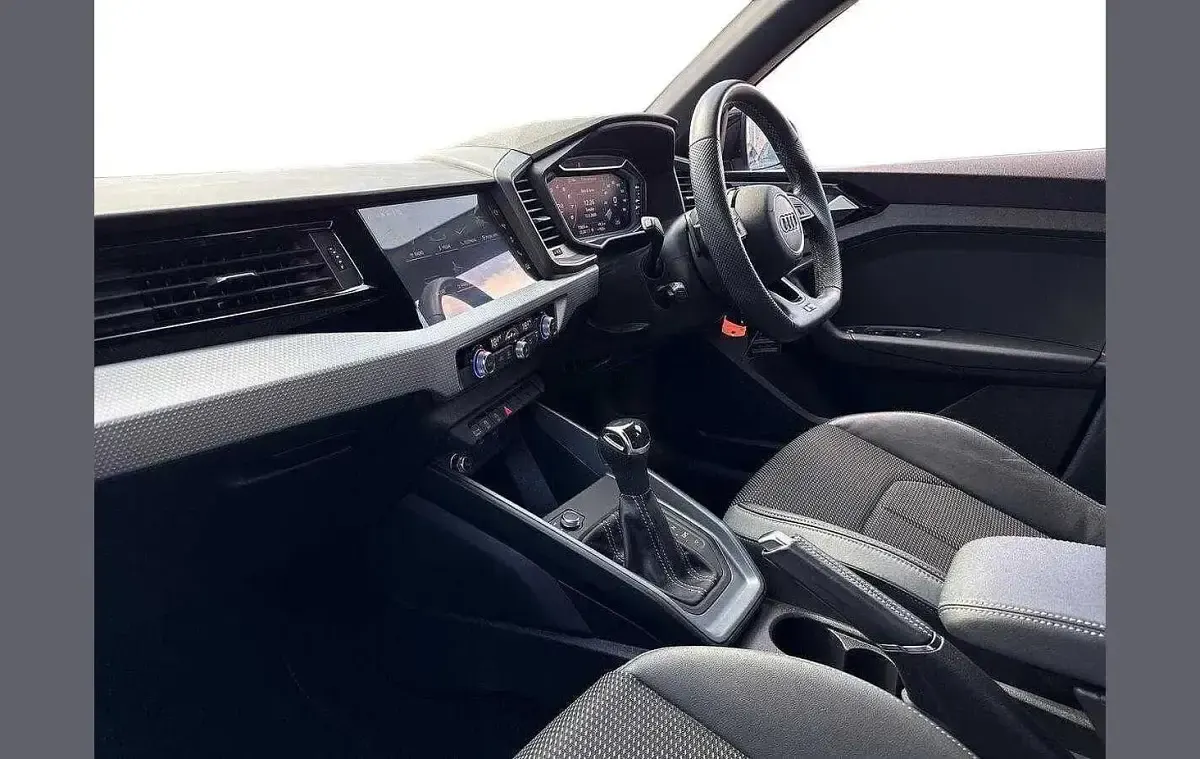 Used Audi A1 Black Edition 147 HP (108 kW) 2022 Silver SUV